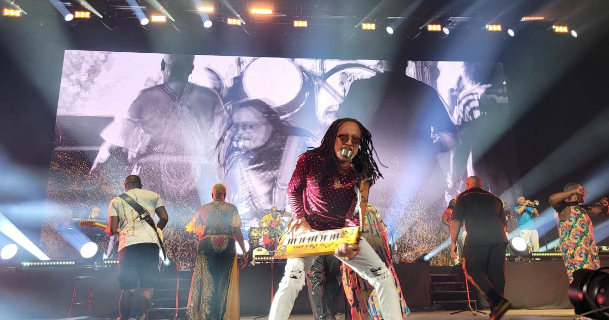 Kassav’ a mis le feu à Paris !