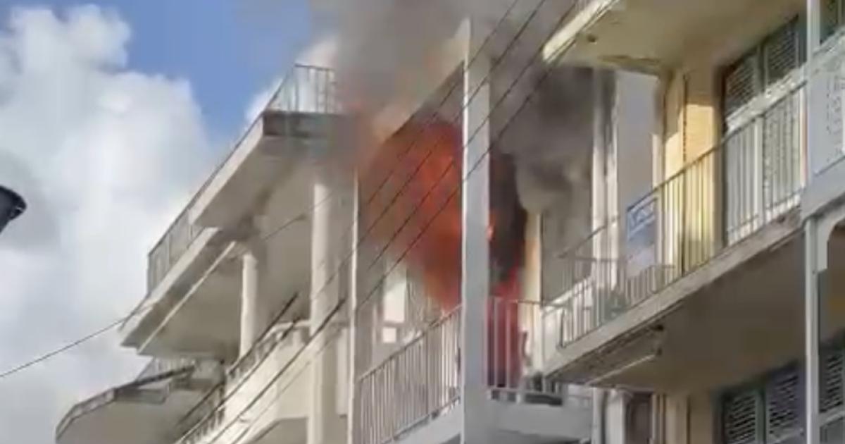     





[VIDEO] Un nouvel incendie en plein cœur de Pointe-à-Pitre 





