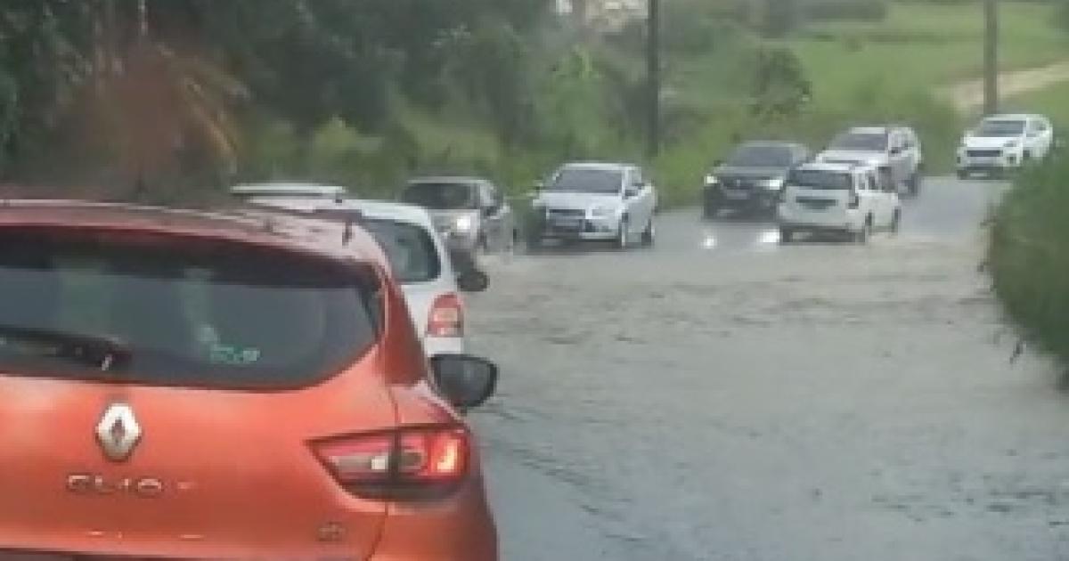     





Après des pluies très intenses, la Guadeloupe de retour en Vigilance Jaune 




