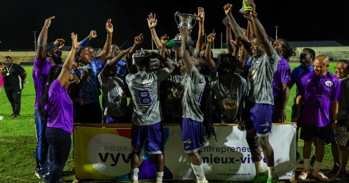 L'AS Étoile de Matoury remporte la Coupe Vyv !