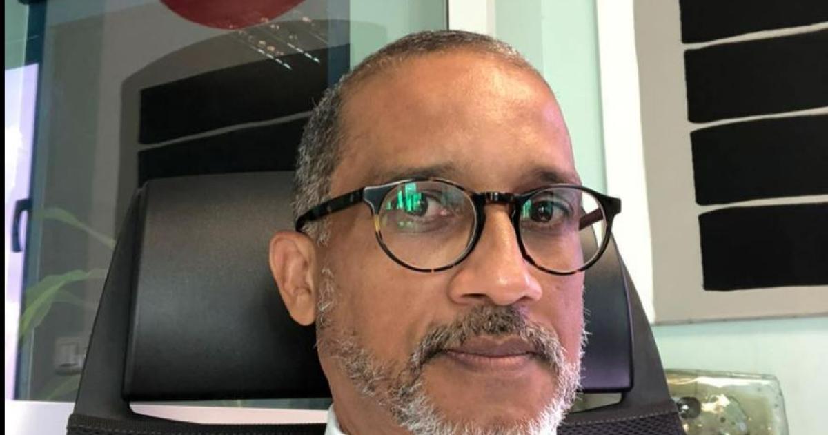     





Bruno Mencé nommé à la tête du Grand Port Maritime de Fort-de-France




