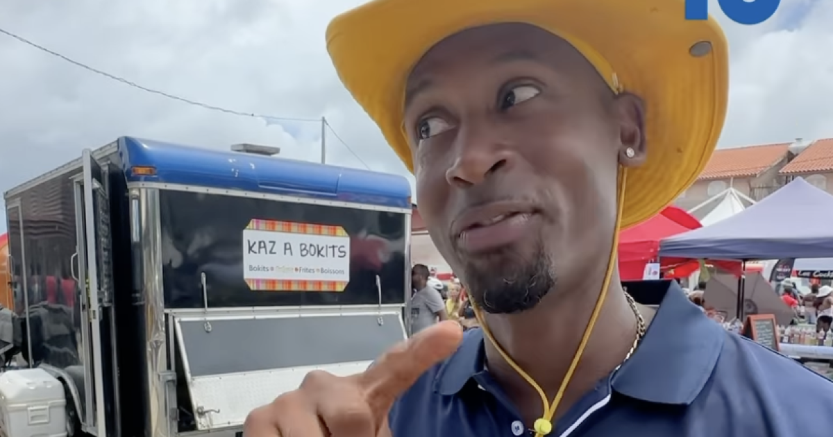     





[VIDEO] « Yoles Toupatou » : Etape 5 (Anses d'Arlet / Le Marin)




