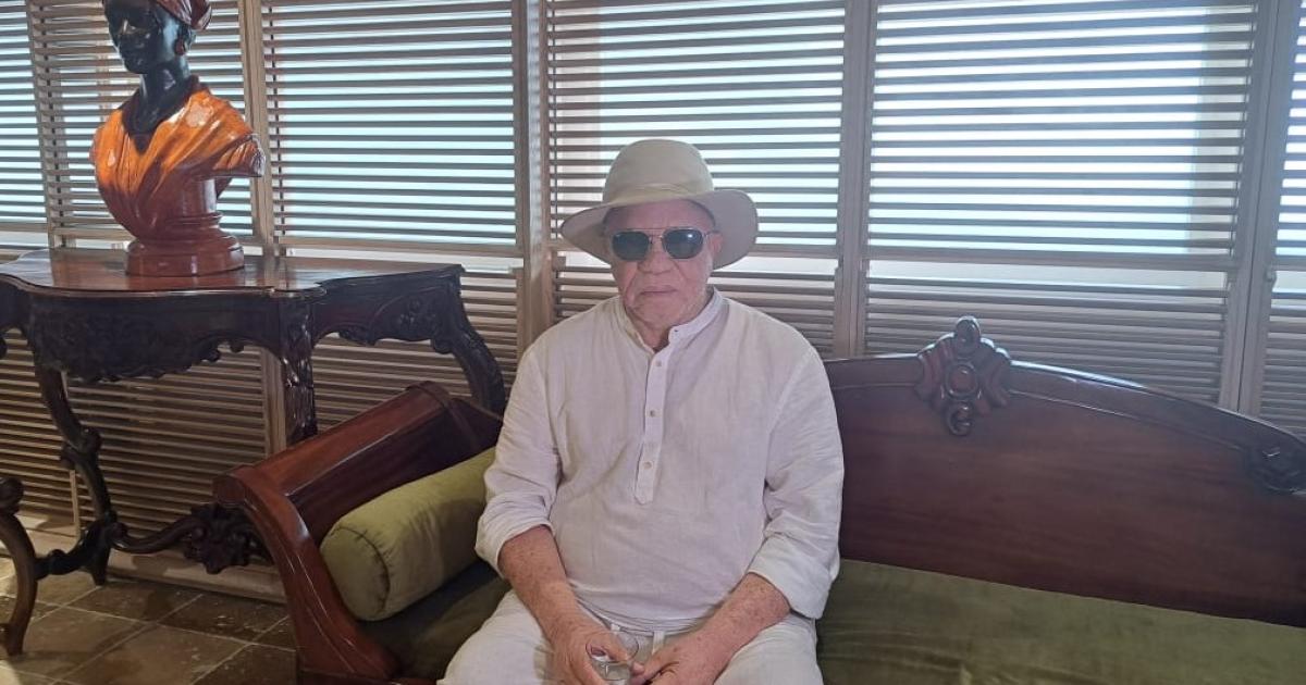 Salif Keïta sur scène pour la soirée de clôture du festival de gwoka