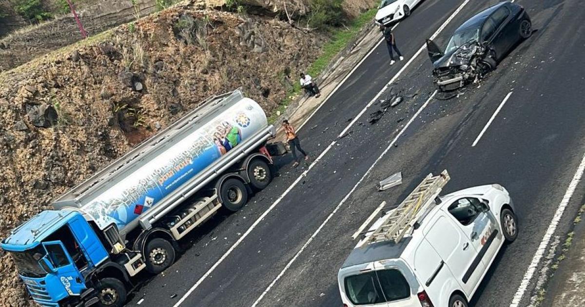 Accident spectaculaire à Bellefontaine entre un camion et deux véhicules