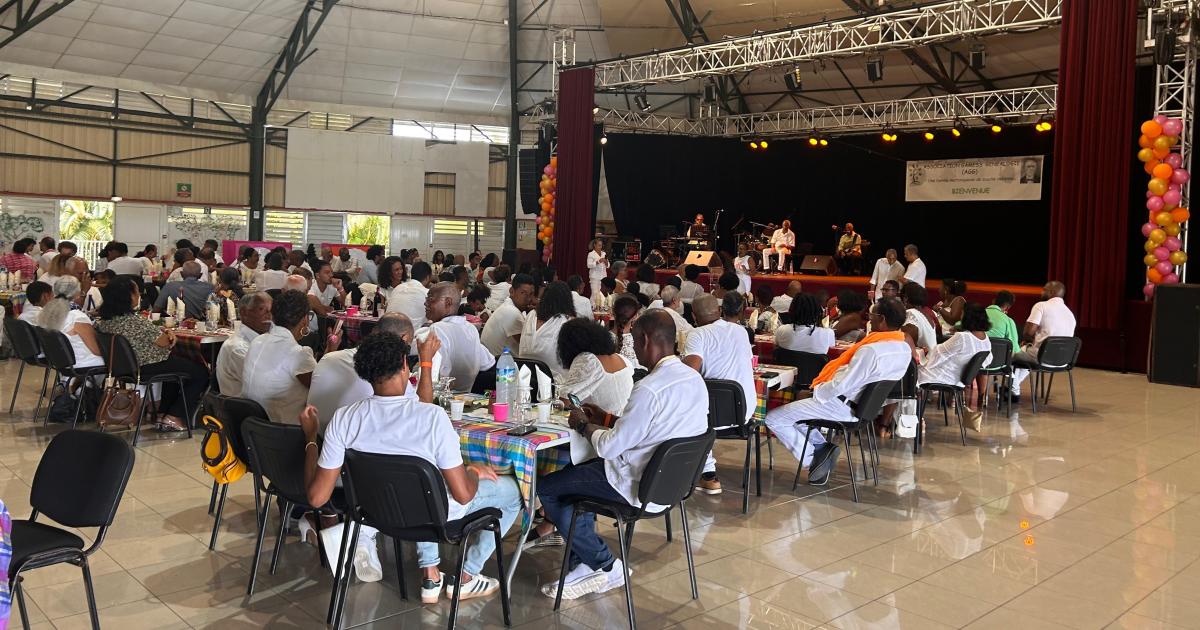     





Une grande cousinade pour fêter les 150 ans de la famille Gamess en Martinique




