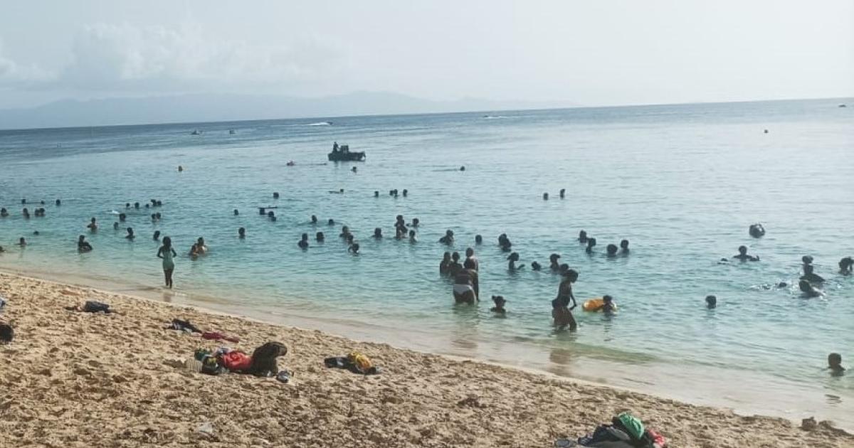 La qualité des eaux de baignade continue de se dégrader en Guadeloupe