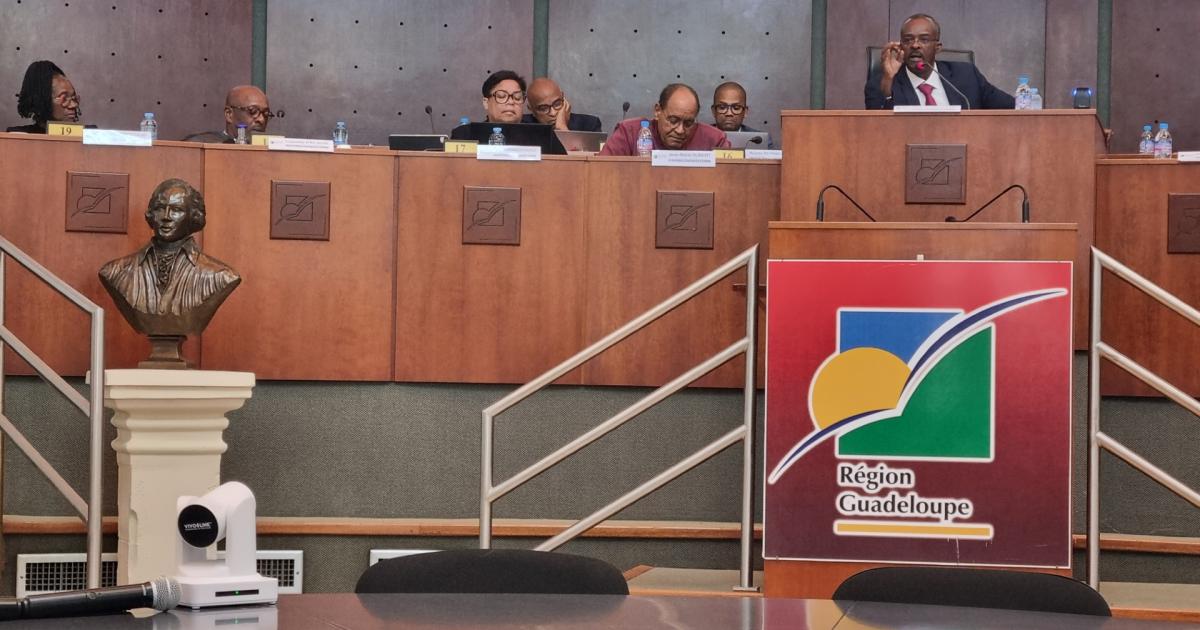     





La question du Congrès au cœur des débats à la plénière de la Région Guadeloupe 




