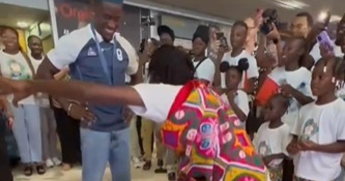 Retour triomphal du vice-champion olympique de break dance en Guyane