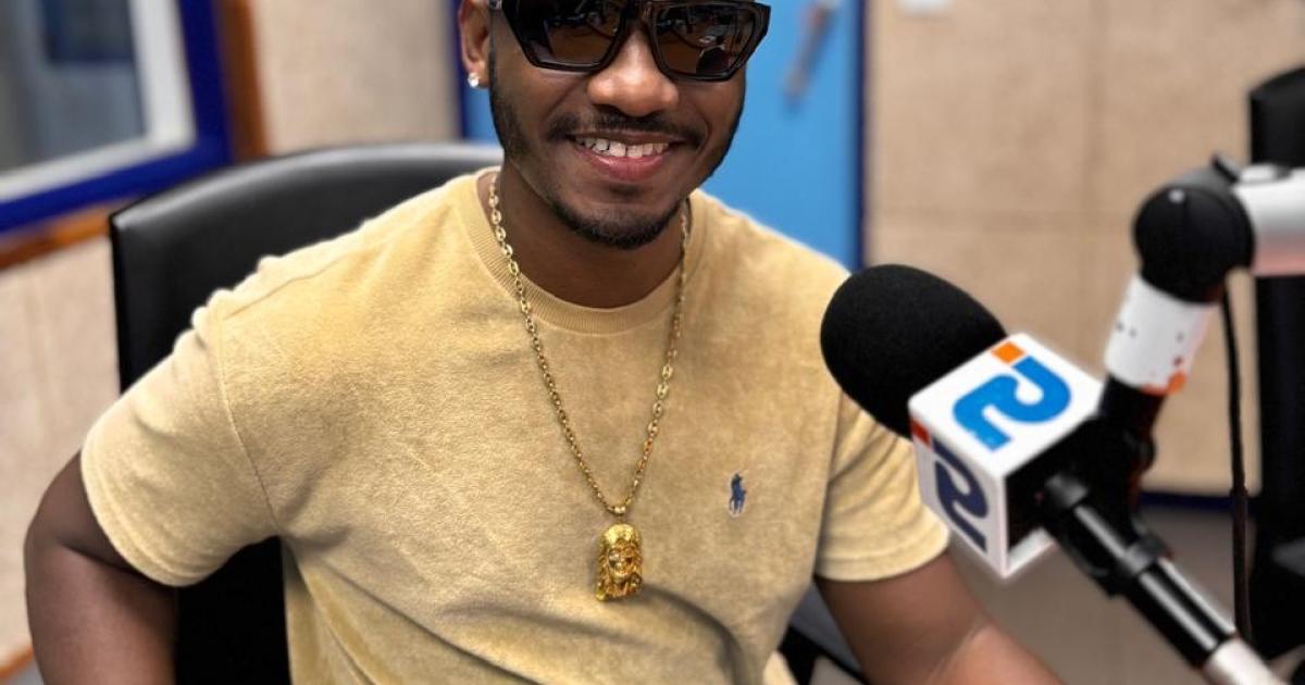 « God Bless », les confidences du chanteur Krys sur le tube des vacances