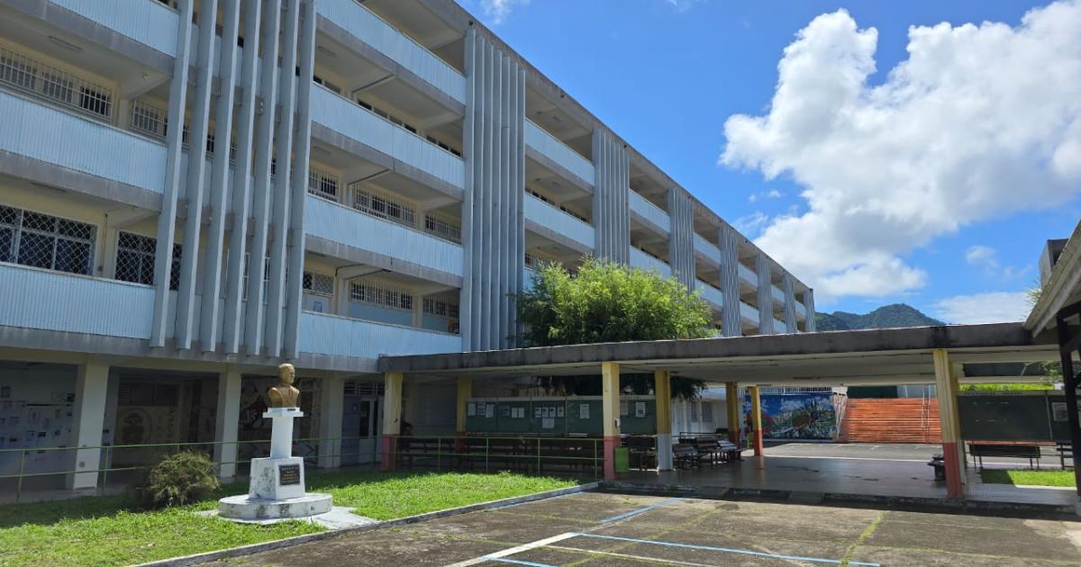 La rénovation du collège Joseph-Pitat en bonne voie à Basse-Terre