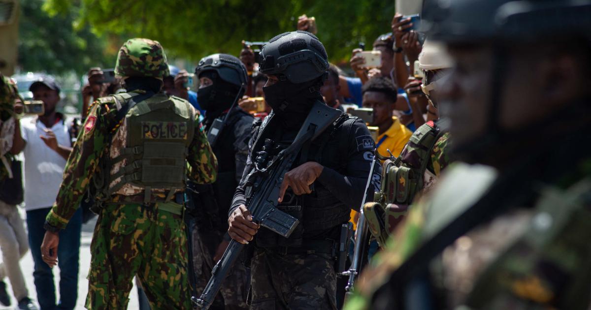 Haïti : la mission multinationale de soutien à la police prolongée d'un an