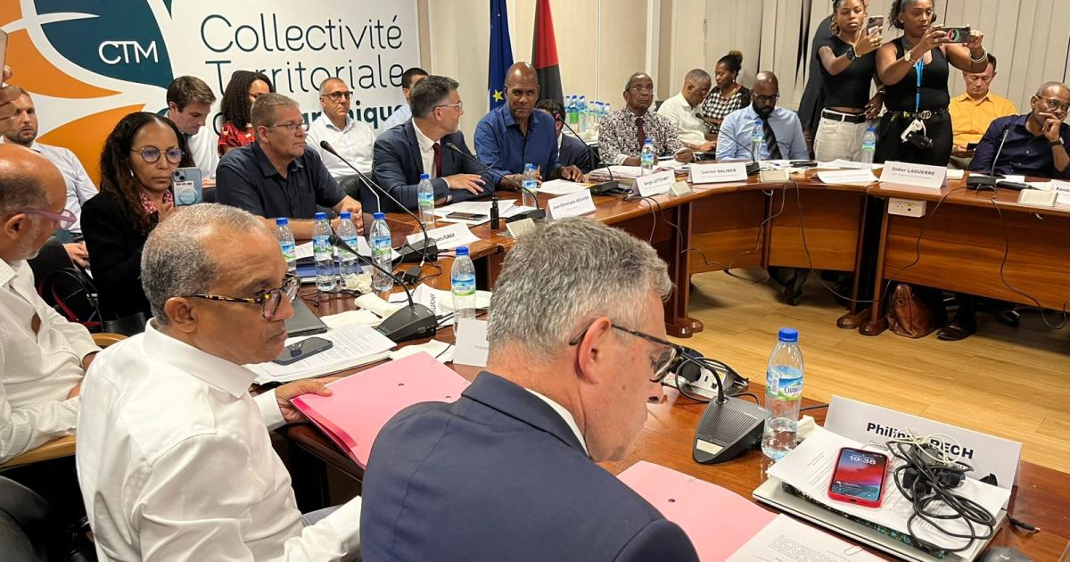 Vie chère en Martinique : que prévoit le protocole d'accord signé sans le RPPRAC ?